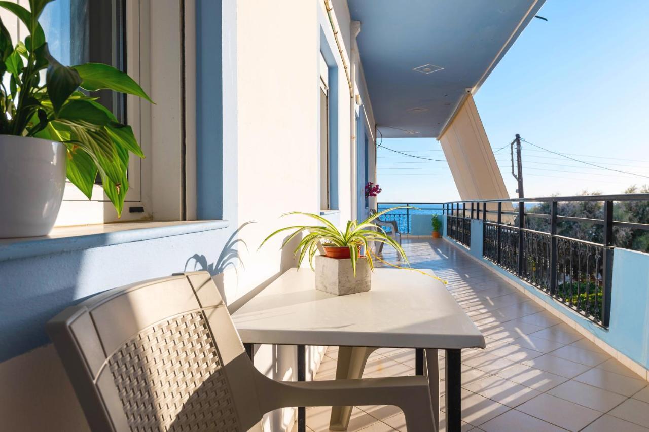 Soso'S Apartments -Vacations Next To The Beach Psari Forada Exteriör bild