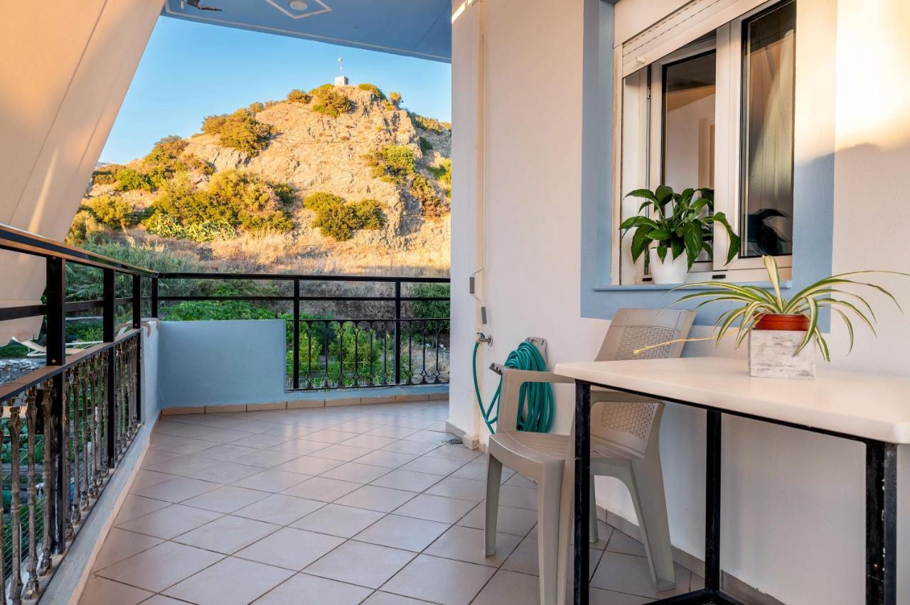 Soso'S Apartments -Vacations Next To The Beach Psari Forada Exteriör bild
