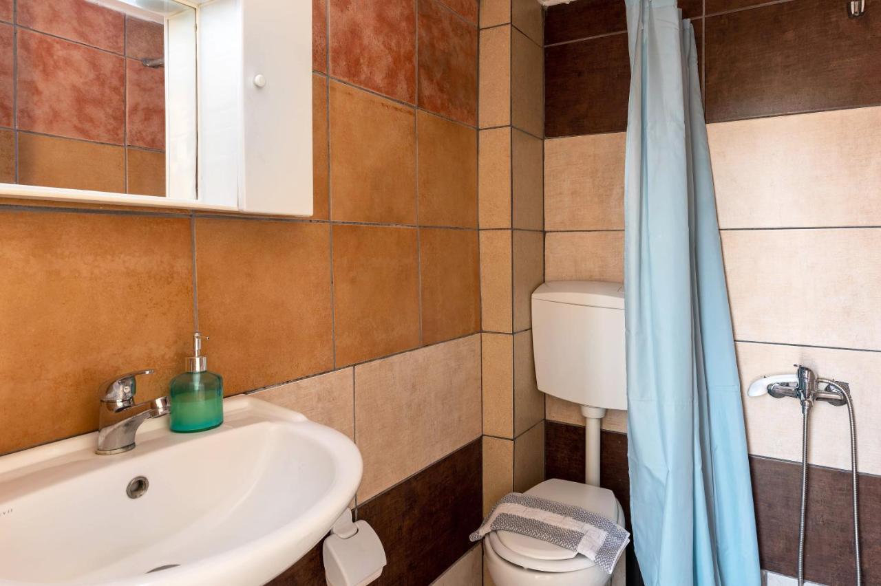 Soso'S Apartments -Vacations Next To The Beach Psari Forada Exteriör bild
