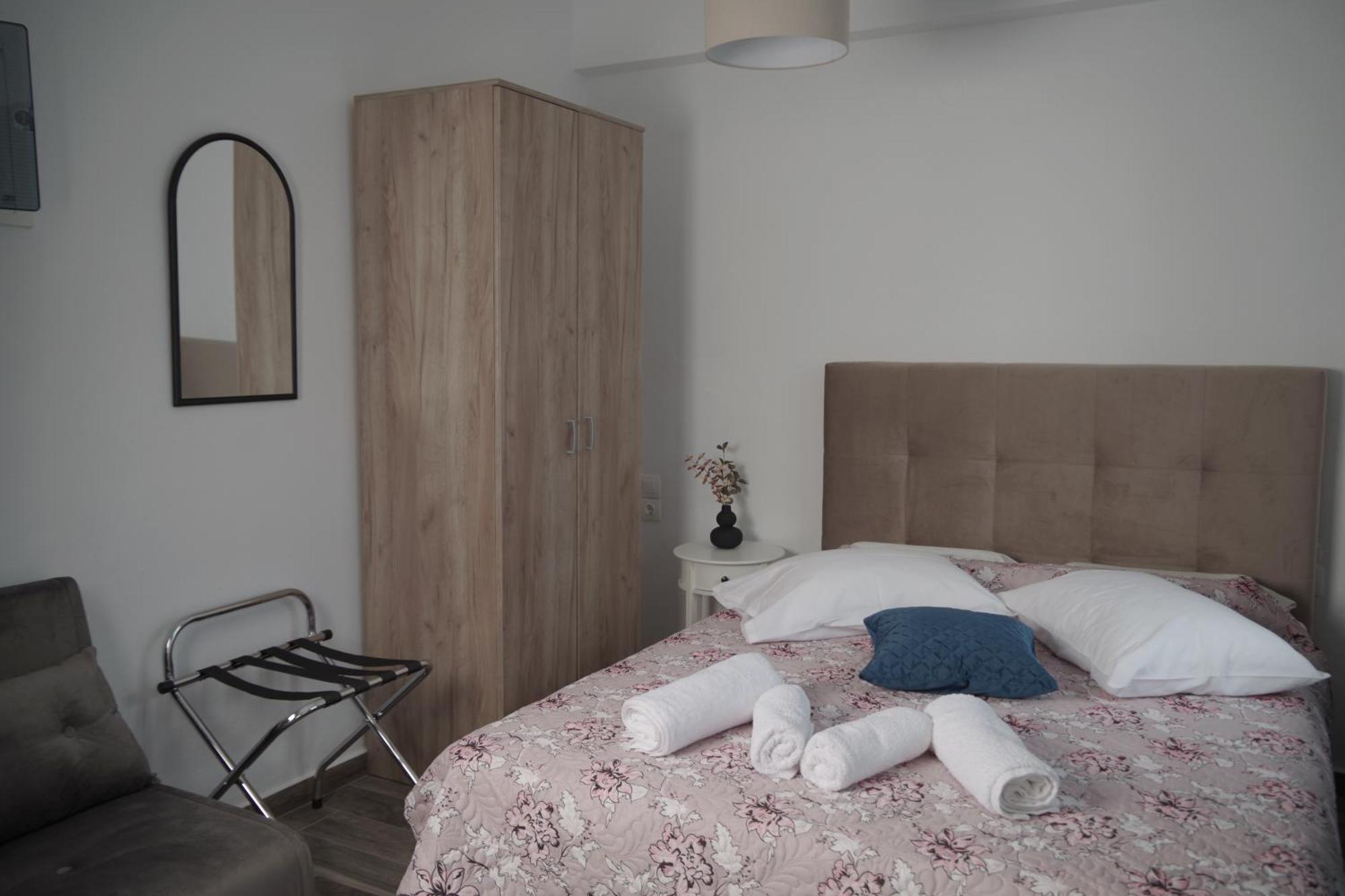 Soso'S Apartments -Vacations Next To The Beach Psari Forada Exteriör bild